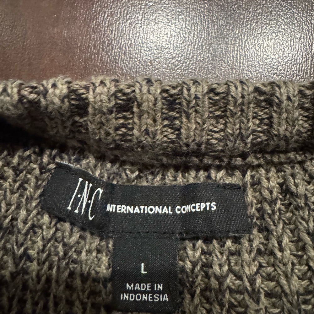INC International Concepts Men's Textured grey brown  Sweater